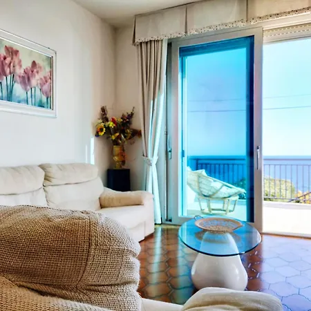 Holiday home The Lookout Di Casa Camilla Journey *